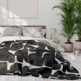 Pebbles Arctic Fleece Blanket | Cozy Home Décor for Stylish Comfort